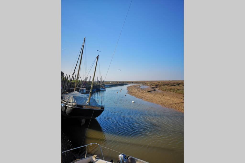 Blakeney Norfolk Bramble Lodge ***Self Catering*** Ngoại thất bức ảnh